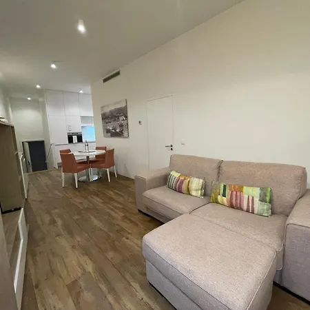 Apartamento Hortas 21 H10 *