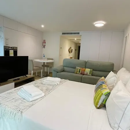 Hortas 21 H10 Apartamento *